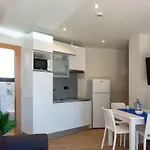 Apartment Playa De Barcos Isla