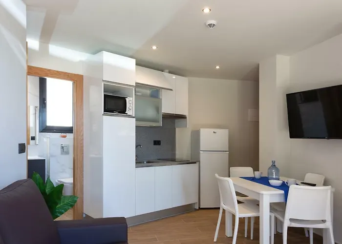 Apartment Playa De Barcos Isla